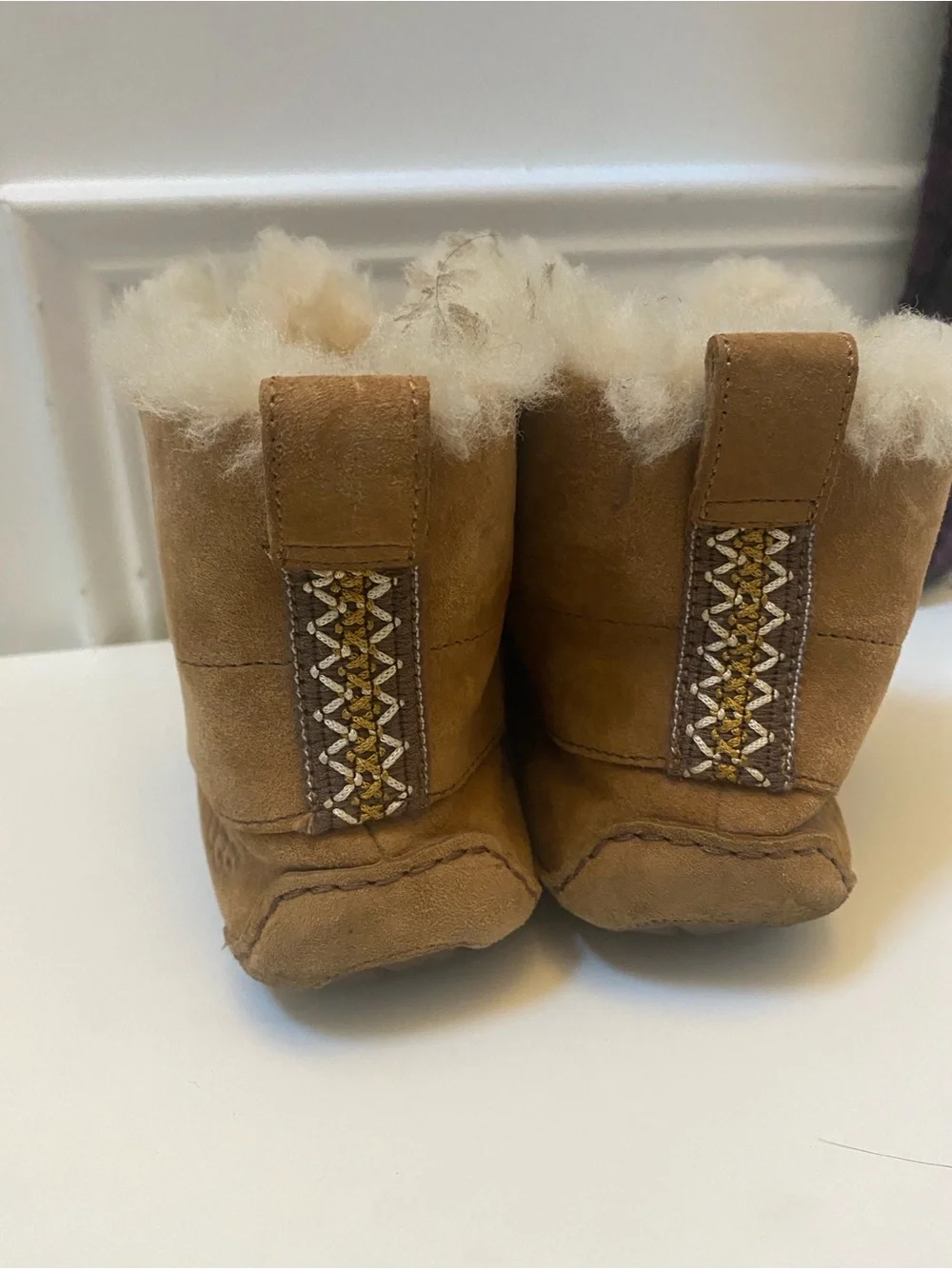 NWOT UGG Chestnut Suede Faux-Fur Lined Lace-Up Boots Size 7 women